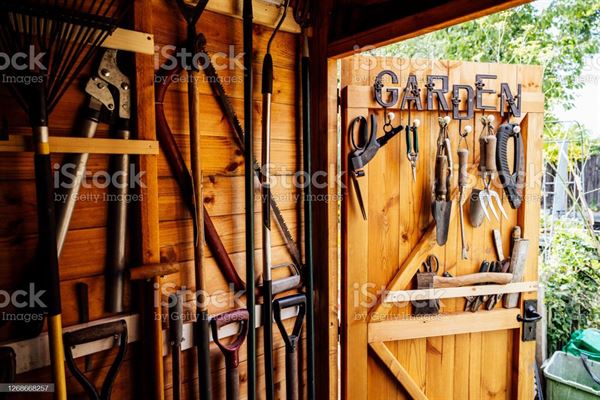 Reddskabsskur til hele værktøjskassen