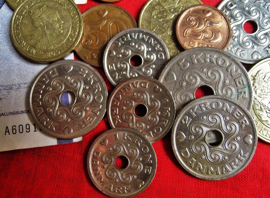 Sælg din telefon og tablet hos OneFone, og få en stak sedler i hånden